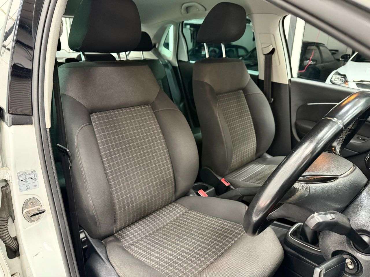 2017 VOLKSWAGEN POLO 2017 VOLKSWAGEN POLO