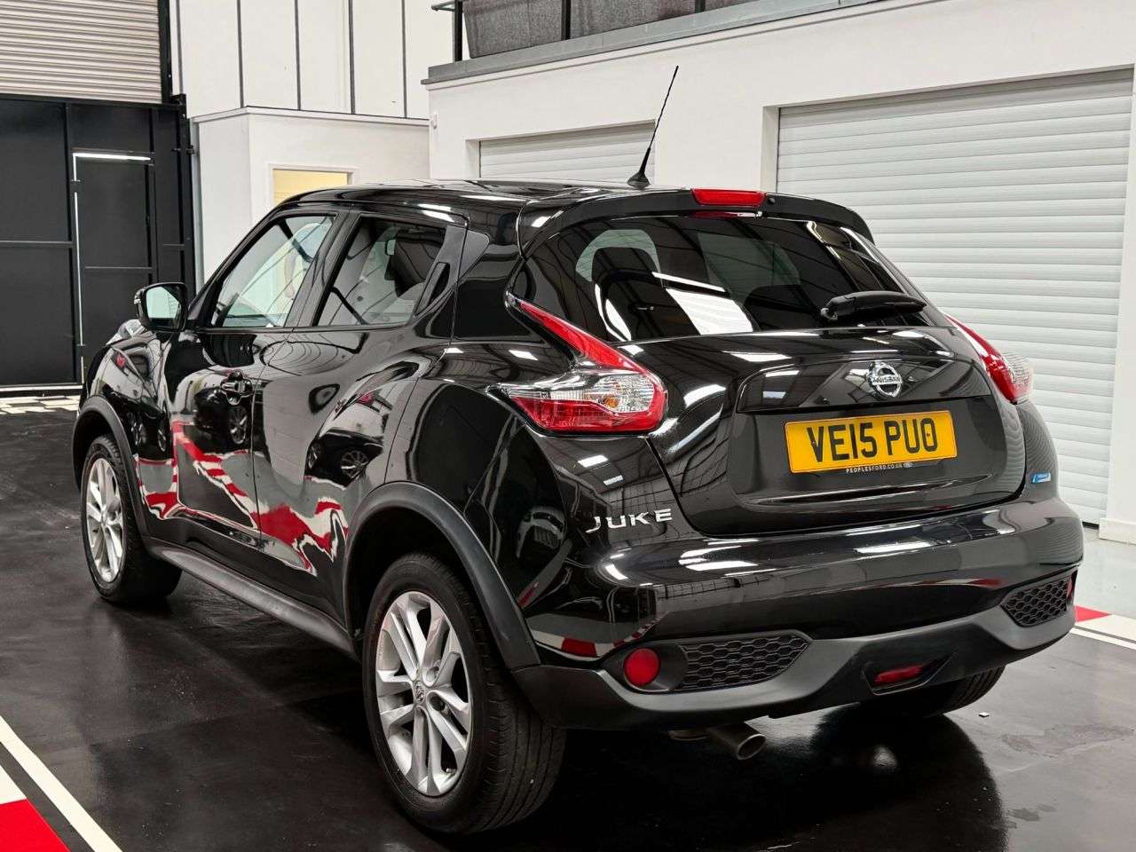 A 2015 NISSAN JUKE 1.5 dCi 8v Acenta Premium SUV 5dr Diesel Manual Euro 5 (s/s) (110 ps) A 2015 NISSAN JUKE 1.5 dCi 8v Acenta Premium SUV 5dr Diesel Manual Euro 5 (s/s) (110 ps)