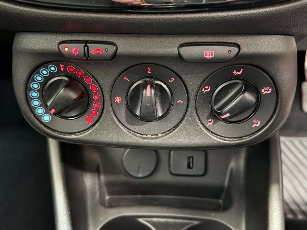 2017 VAUXHALL CORSA 2017 VAUXHALL CORSA