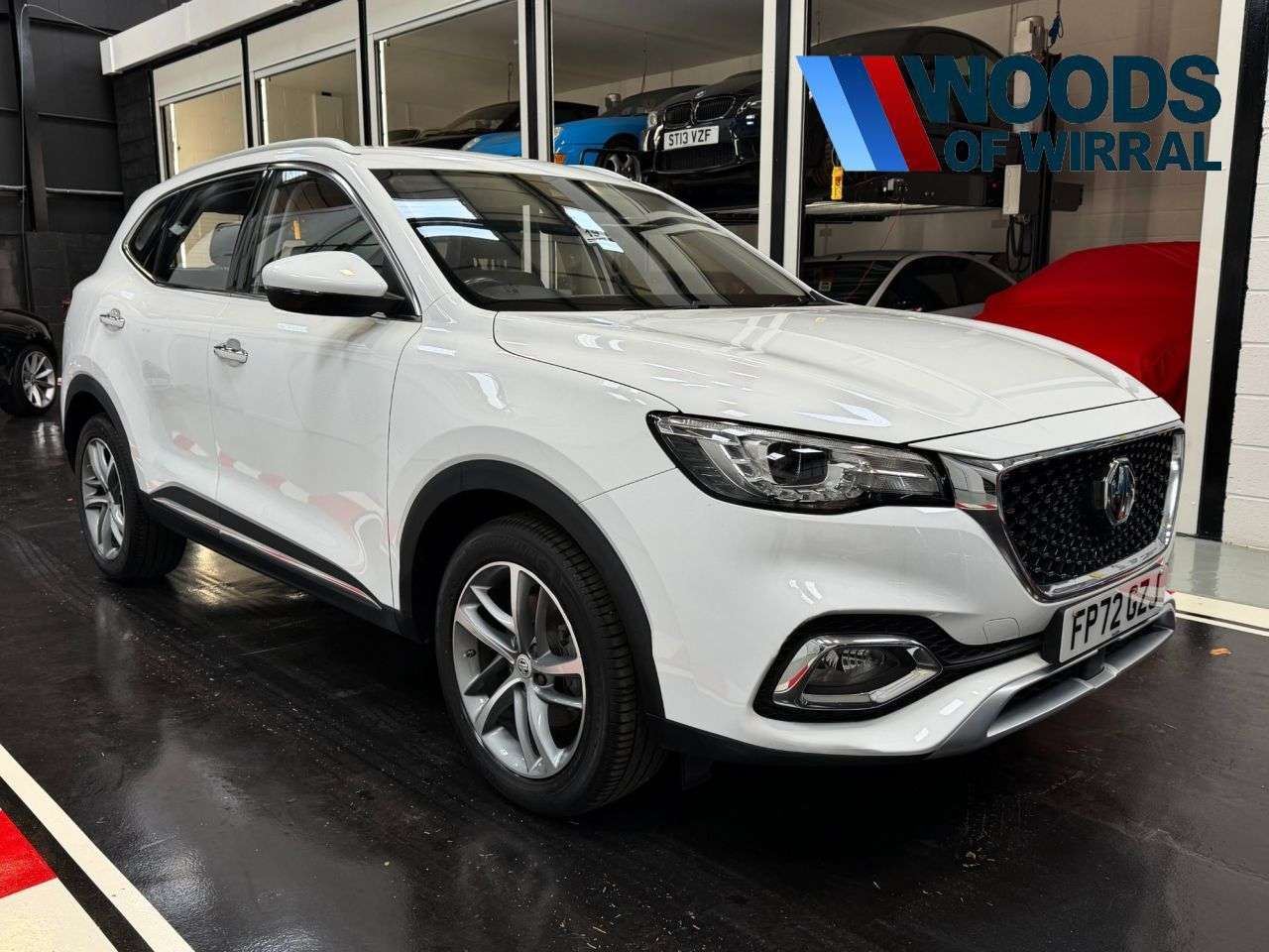 A 2022 MG MG HS 1.5 T-GDI Excite SUV 5dr Petrol Manual Euro 6 (s/s) (162 ps) A 2022 MG MG HS 1.5 T-GDI Excite SUV 5dr Petrol Manual Euro 6 (s/s) (162 ps)