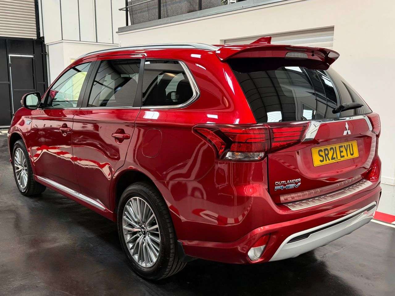 2021 MITSUBISHI OUTLANDER 2021 MITSUBISHI OUTLANDER
