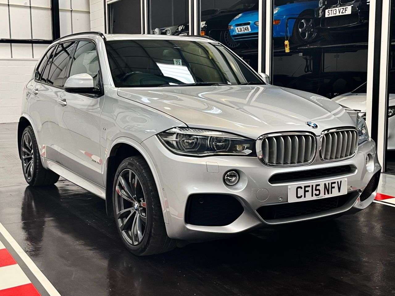 A 2015 BMW X5 3.0 40d M Sport SUV 5dr Diesel Auto xDrive Euro 6 (s/s) (313 ps) A 2015 BMW X5 3.0 40d M Sport SUV 5dr Diesel Auto xDrive Euro 6 (s/s) (313 ps)