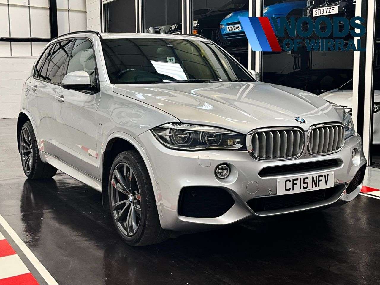 A 2015 BMW X5 3.0 40d M Sport SUV 5dr Diesel Auto xDrive Euro 6 (s/s) (313 ps) A 2015 BMW X5 3.0 40d M Sport SUV 5dr Diesel Auto xDrive Euro 6 (s/s) (313 ps)