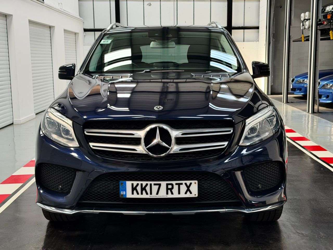 A 2017 MERCEDES-BENZ GLE 3.0 GLE350d V6 AMG Line SUV 5dr Diesel G-Tronic 4MATIC Euro 6 (s/s) (258 ps A 2017 MERCEDES-BENZ GLE 3.0 GLE350d V6 AMG Line SUV 5dr Diesel G-Tronic 4MATIC Euro 6 (s/s) (258 ps