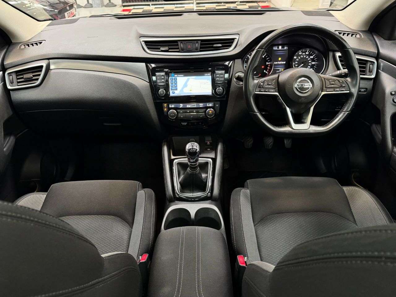 A 2018 NISSAN QASHQAI 1.5 dCi N-Connecta SUV 5dr Diesel Manual Euro 6 (s/s) (110 ps) A 2018 NISSAN QASHQAI 1.5 dCi N-Connecta SUV 5dr Diesel Manual Euro 6 (s/s) (110 ps)