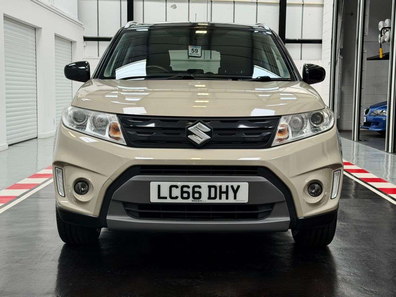 A 2016 SUZUKI VITARA 1.6 SZ-T SUV 5dr Petrol Manual Euro 6 (s/s) (120 ps) A 2016 SUZUKI VITARA 1.6 SZ-T SUV 5dr Petrol Manual Euro 6 (s/s) (120 ps)