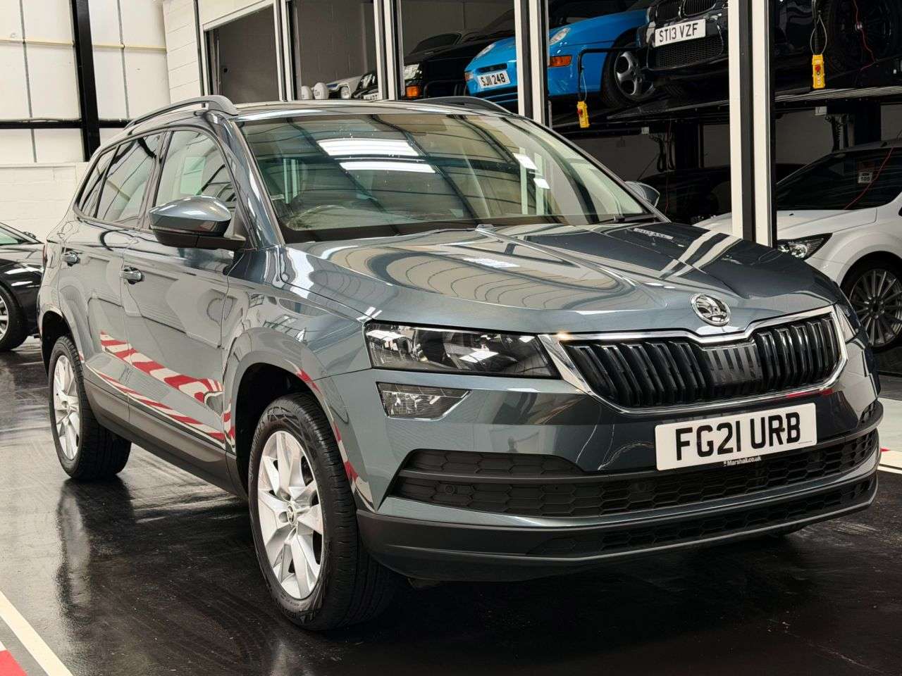 A 2021 SKODA KAROQ 1.5 TSI ACT SE Technology SUV 5dr Petrol DSG Euro 6 (s/s) (150 ps) A 2021 SKODA KAROQ 1.5 TSI ACT SE Technology SUV 5dr Petrol DSG Euro 6 (s/s) (150 ps)