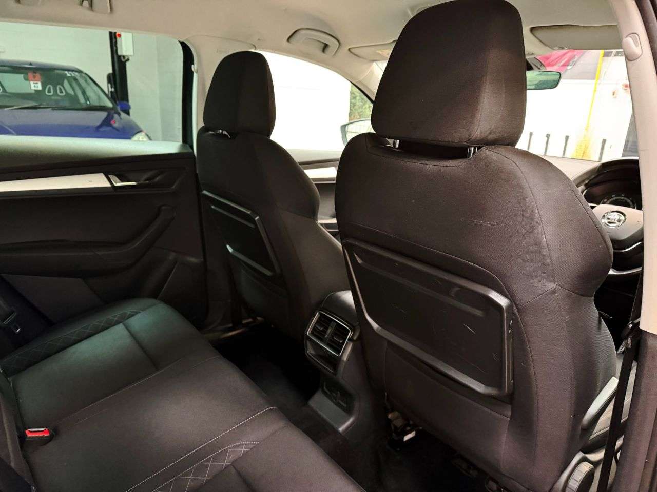 2021 SKODA KAROQ 2021 SKODA KAROQ