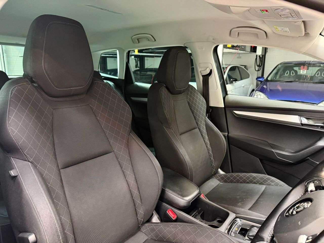 2021 SKODA KAROQ 2021 SKODA KAROQ