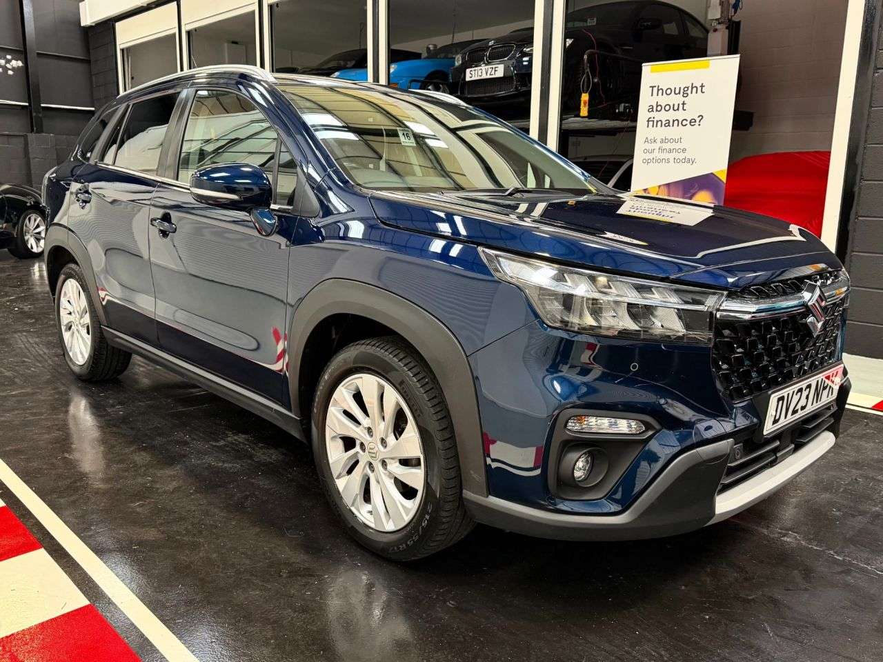 A 2023 SUZUKI S-CROSS 1.5h Motion SUV 5dr Petrol Hybrid AGS Auto Euro 6 (s/s) (115 ps) A 2023 SUZUKI S-CROSS 1.5h Motion SUV 5dr Petrol Hybrid AGS Auto Euro 6 (s/s) (115 ps)