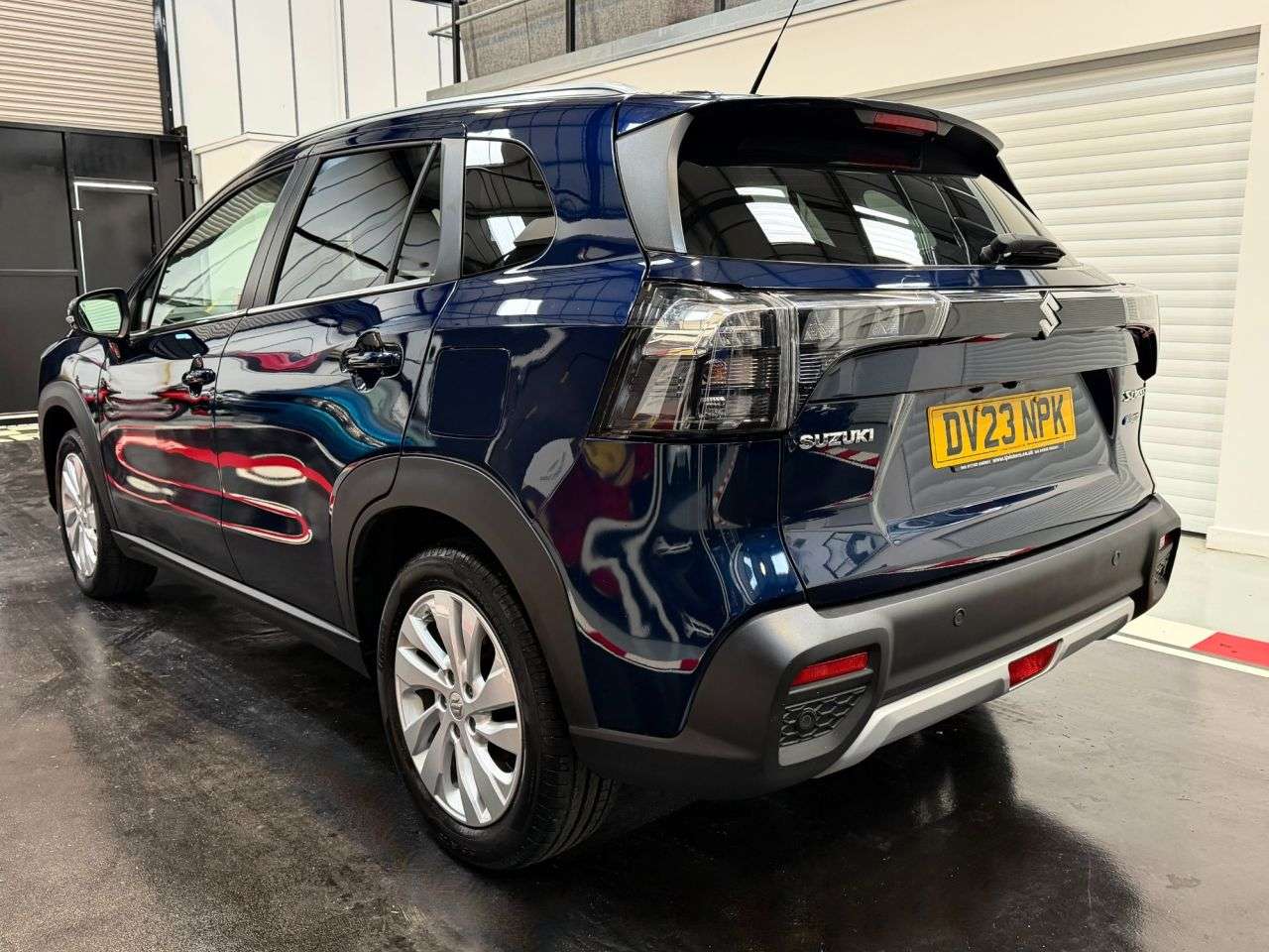 A 2023 SUZUKI S-CROSS 1.5h Motion SUV 5dr Petrol Hybrid AGS Auto Euro 6 (s/s) (115 ps) A 2023 SUZUKI S-CROSS 1.5h Motion SUV 5dr Petrol Hybrid AGS Auto Euro 6 (s/s) (115 ps)