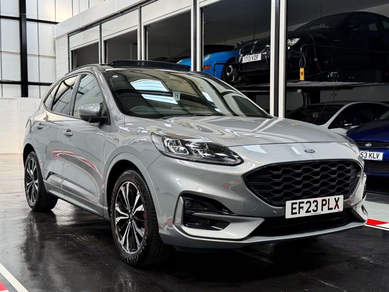 A 2023 FORD KUGA 1.5T EcoBoost ST-Line X Edition SUV 5dr Petrol Manual Euro 6 (s/s) (150 ps) A 2023 FORD KUGA 1.5T EcoBoost ST-Line X Edition SUV 5dr Petrol Manual Euro 6 (s/s) (150 ps)