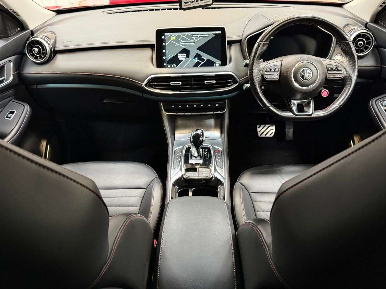 A 2023 MG MG HS 1.5 T-GDI Trophy SUV 5dr Petrol DCT Euro 6 (s/s) (162 ps) A 2023 MG MG HS 1.5 T-GDI Trophy SUV 5dr Petrol DCT Euro 6 (s/s) (162 ps)
