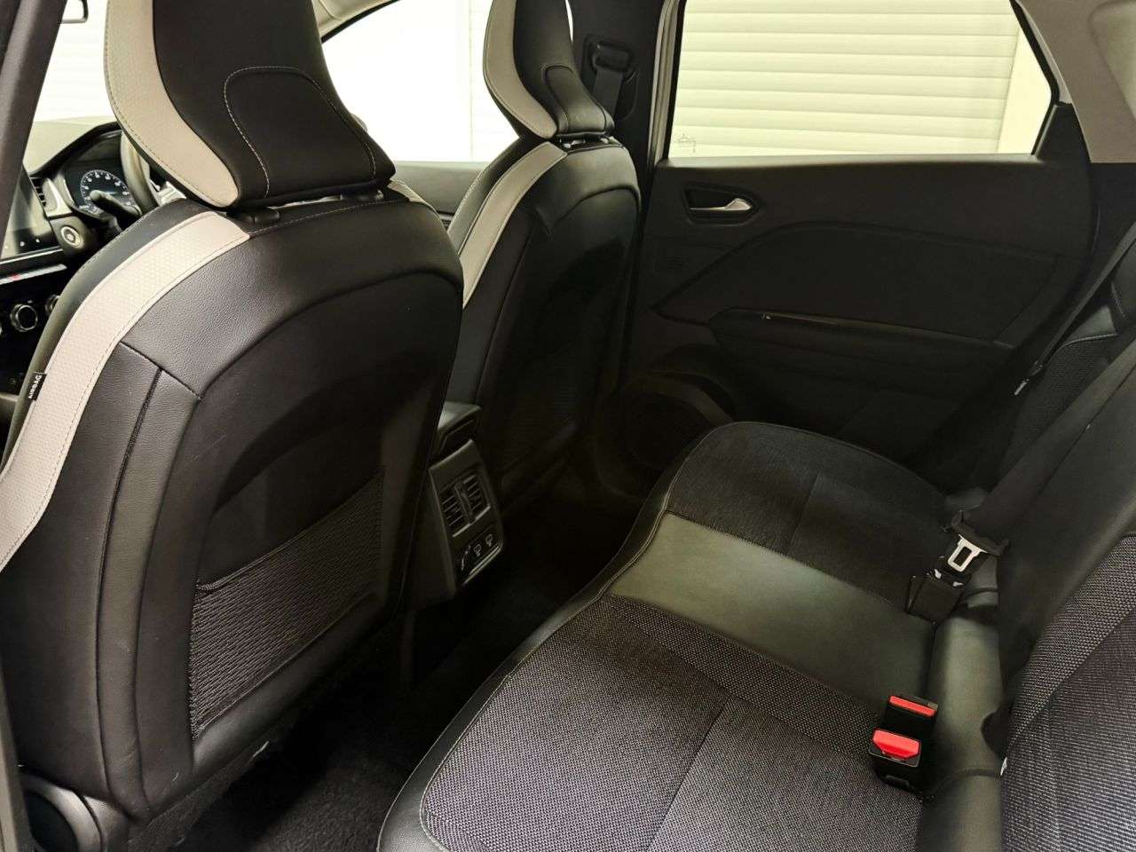 2023 RENAULT CAPTUR 2023 RENAULT CAPTUR