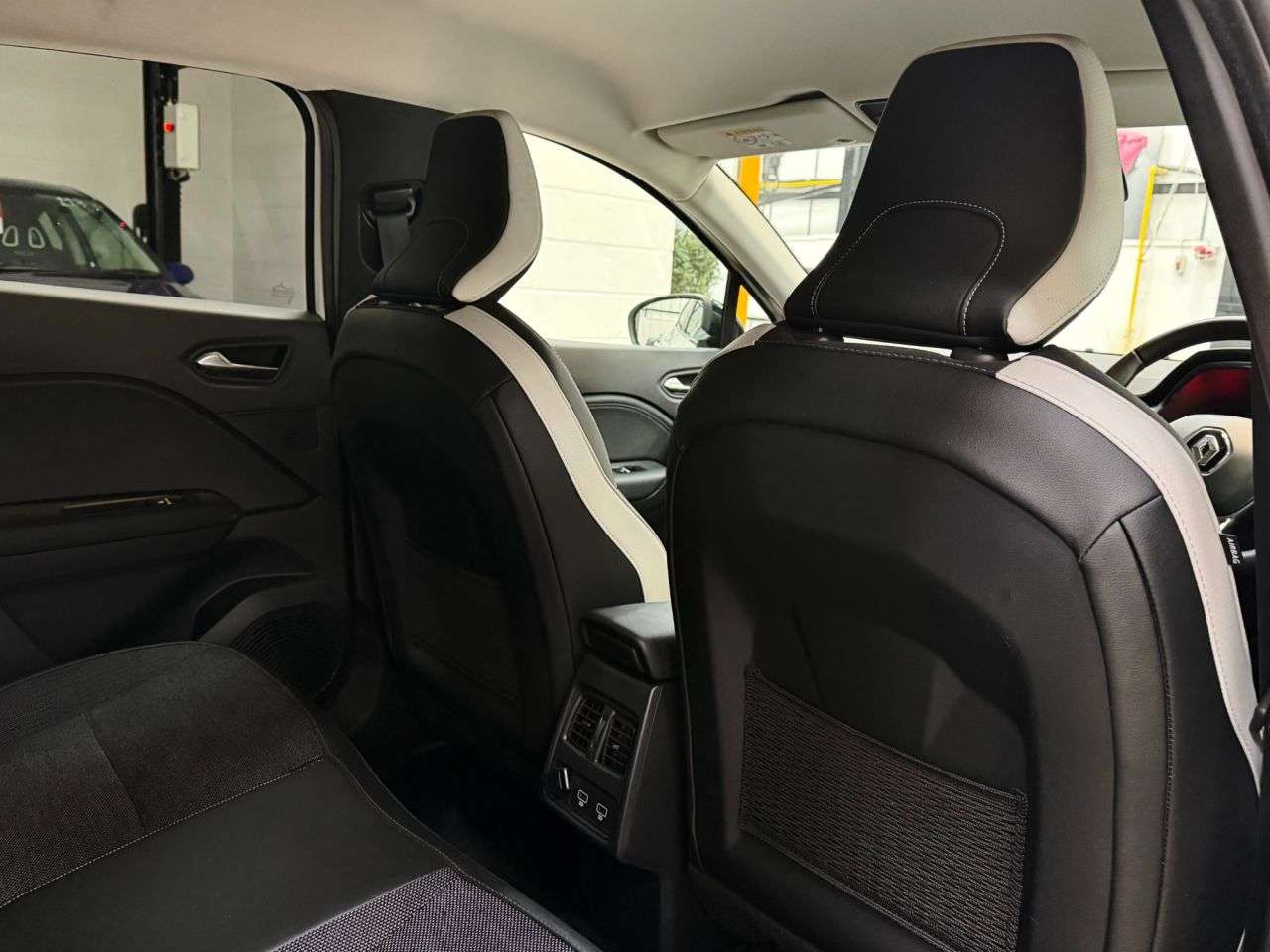 2023 RENAULT CAPTUR 2023 RENAULT CAPTUR