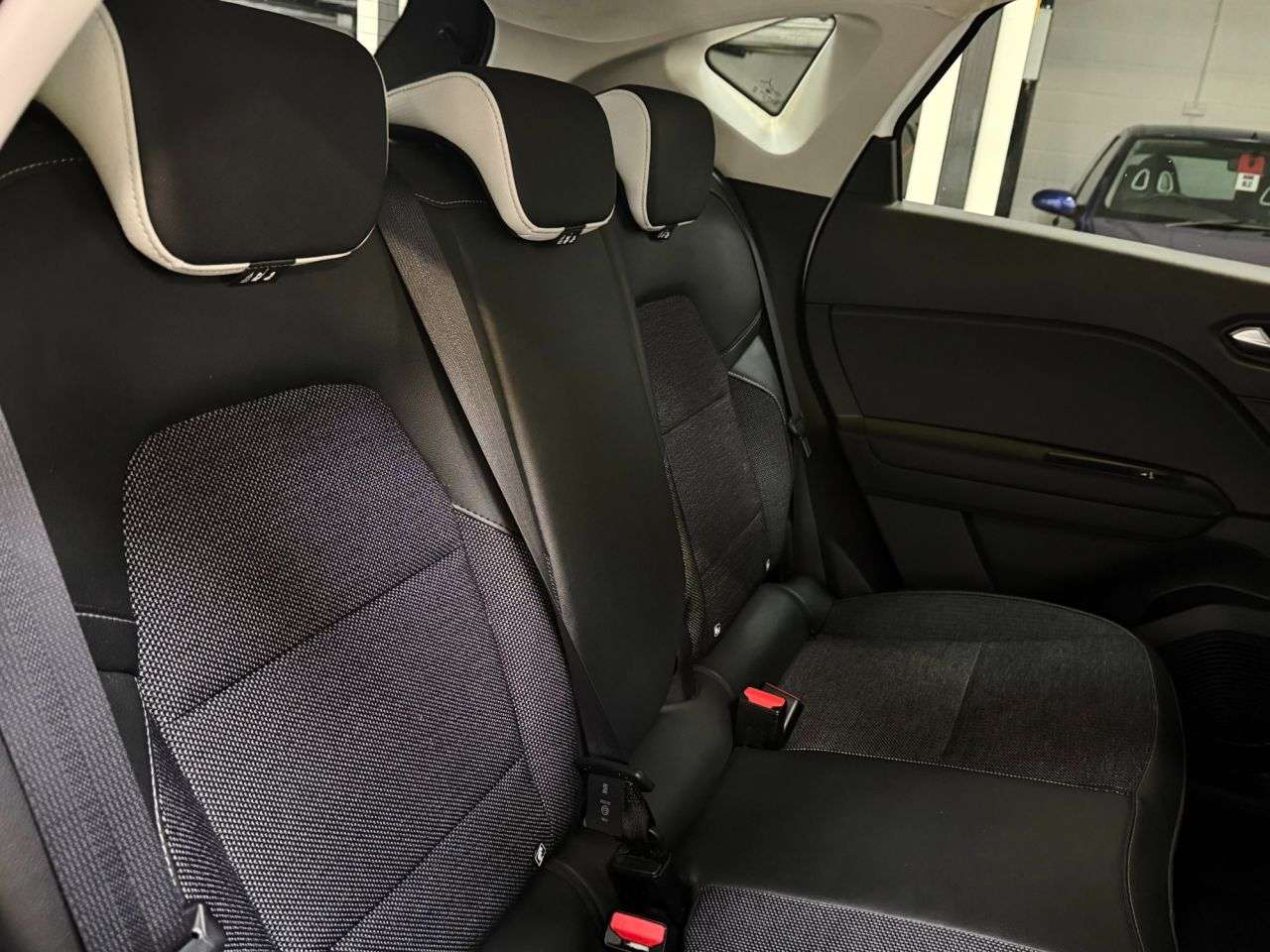 2023 RENAULT CAPTUR 2023 RENAULT CAPTUR