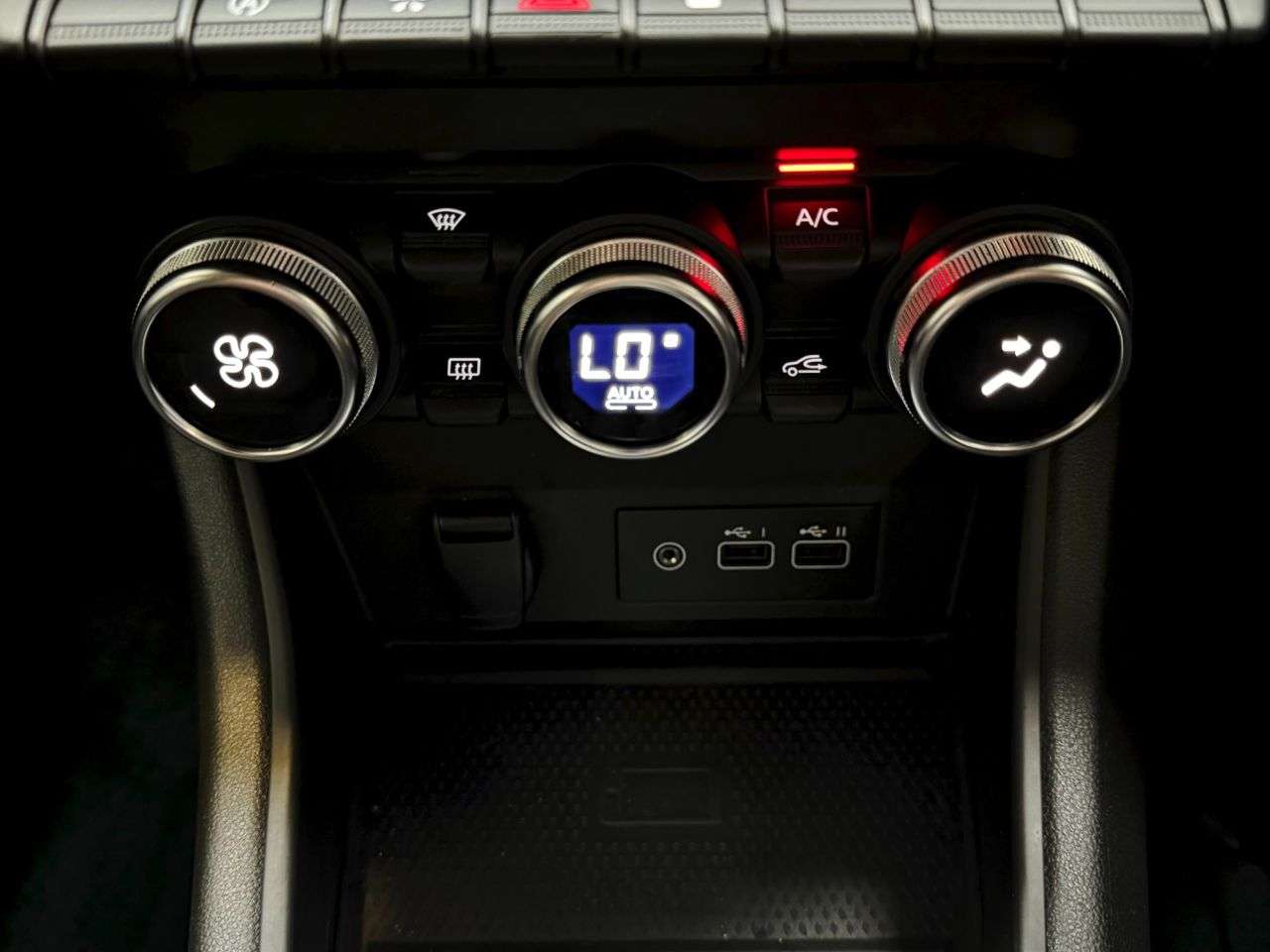 2023 RENAULT CAPTUR 2023 RENAULT CAPTUR