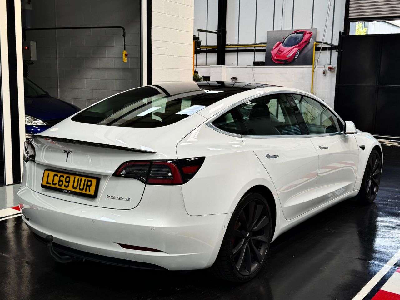 2019 TESLA MODEL 3 2019 TESLA MODEL 3