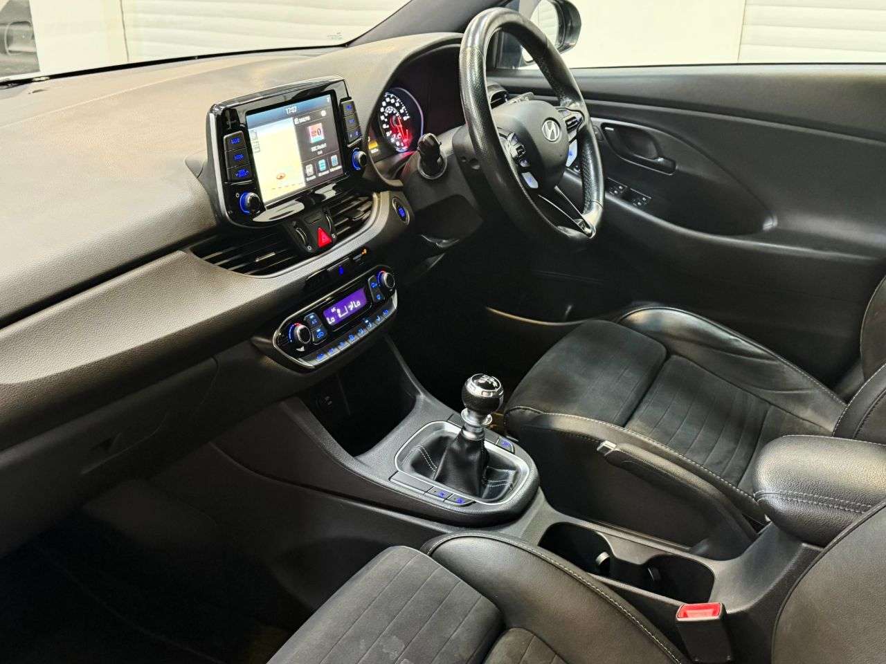 A 2018 HYUNDAI I30 2.0 T-GDi N Performance Hatchback 5dr Petrol Manual Euro 6 (s/s) (275 ps) A 2018 HYUNDAI I30 2.0 T-GDi N Performance Hatchback 5dr Petrol Manual Euro 6 (s/s) (275 ps)