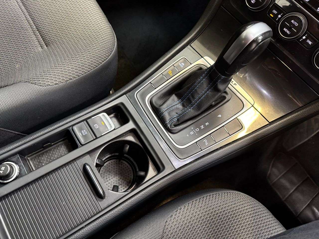 2020 VOLKSWAGEN E-GOLF 2020 VOLKSWAGEN E-GOLF