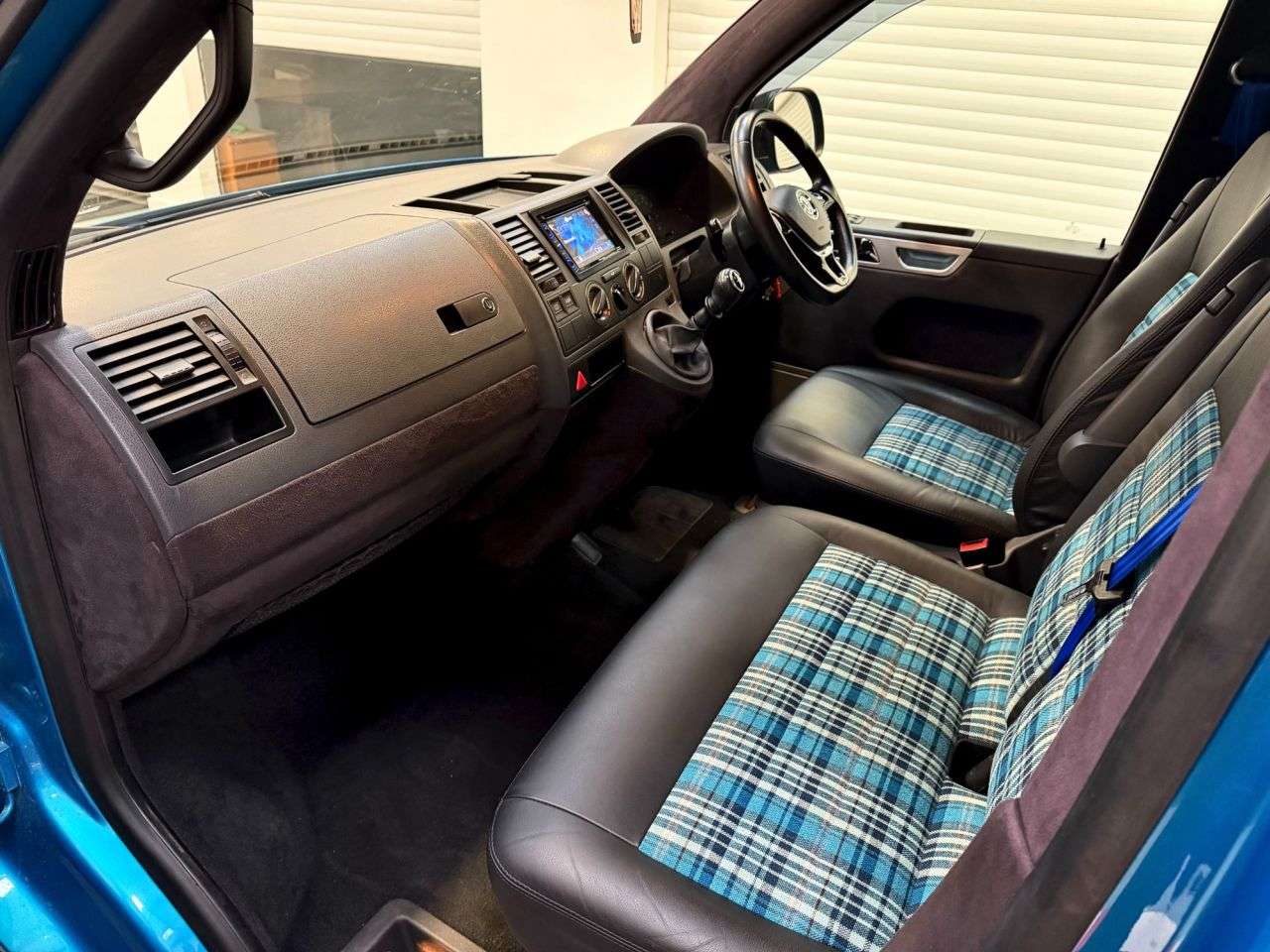A 2005 VOLKSWAGEN TRANSPORTER PICKUP 1.9TD 150 BHP A 2005 VOLKSWAGEN TRANSPORTER PICKUP 1.9TD 150 BHP