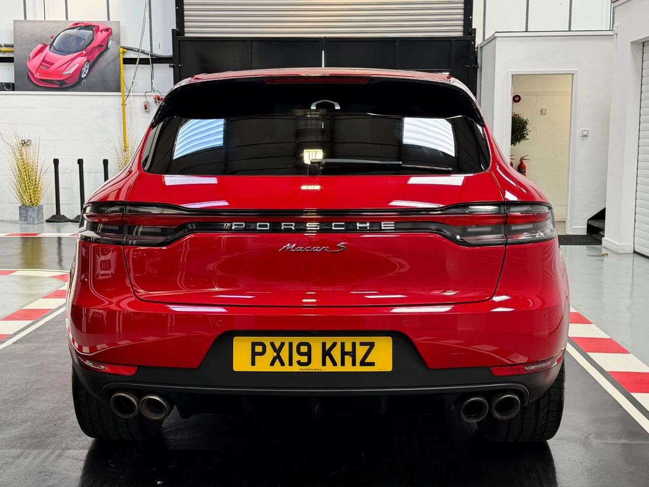 2019 PORSCHE MACAN 2019 PORSCHE MACAN