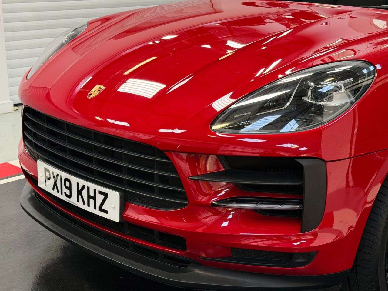 2019 PORSCHE MACAN 2019 PORSCHE MACAN