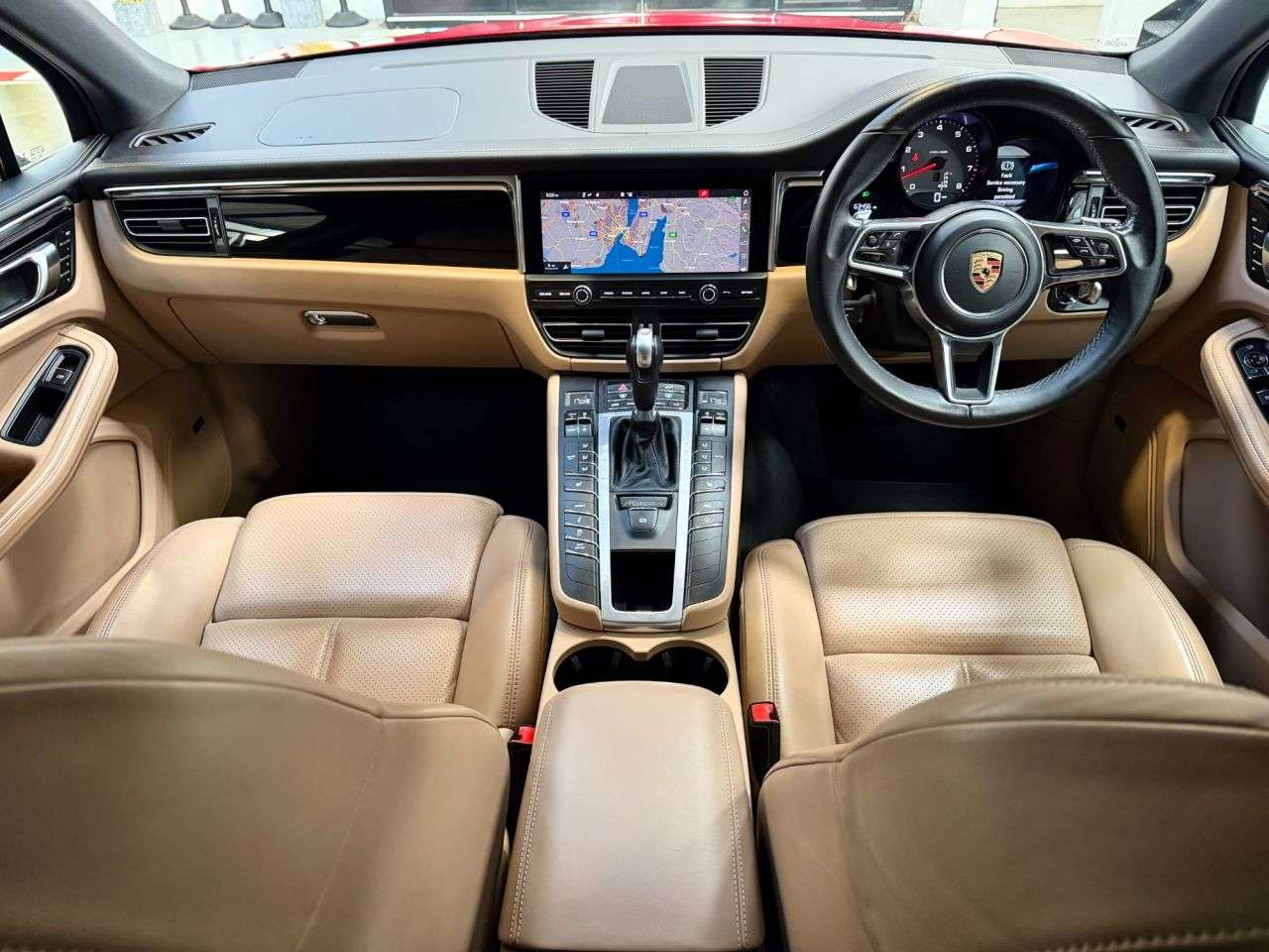 A 2019 PORSCHE MACAN 3.0T V6 S SUV 5dr Petrol PDK 4WD Euro 6 (s/s) (354 ps) A 2019 PORSCHE MACAN 3.0T V6 S SUV 5dr Petrol PDK 4WD Euro 6 (s/s) (354 ps)