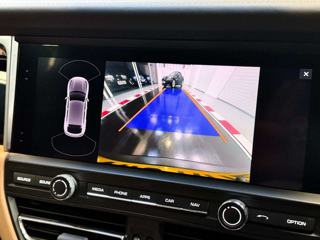 2019 PORSCHE MACAN 2019 PORSCHE MACAN