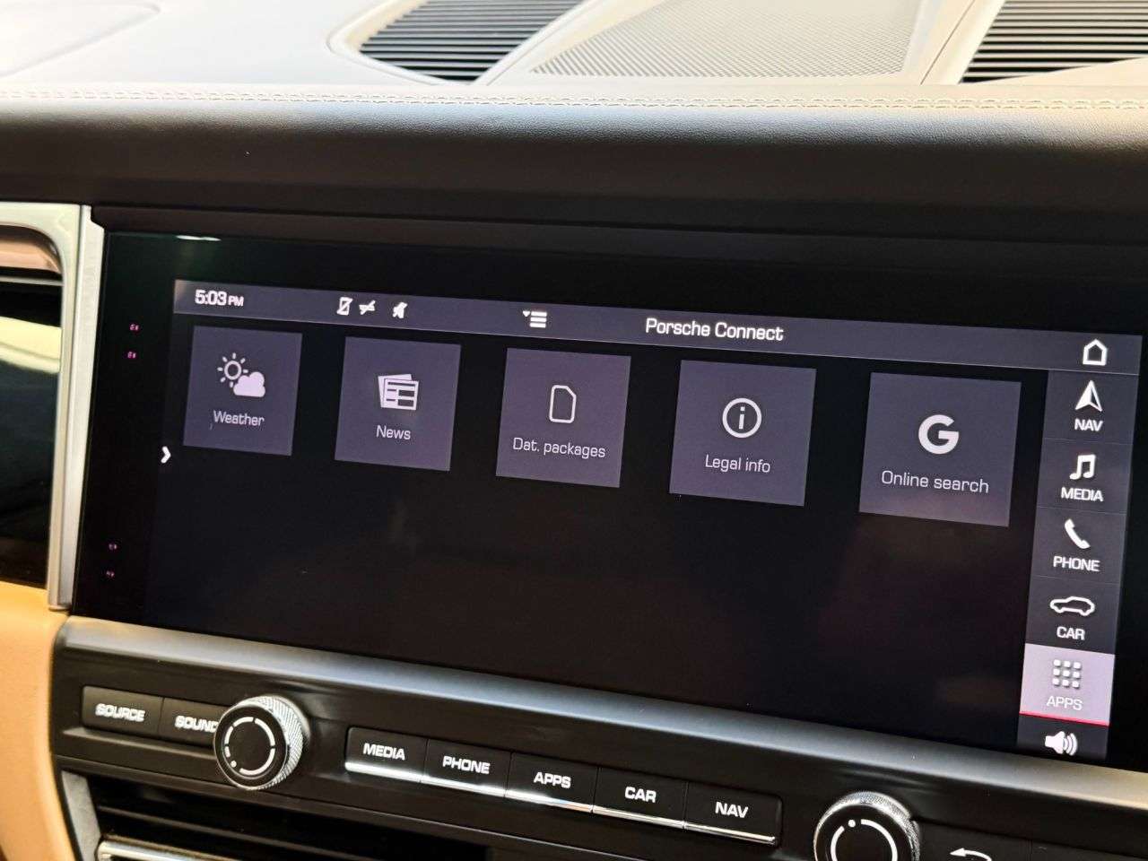 2019 PORSCHE MACAN 2019 PORSCHE MACAN