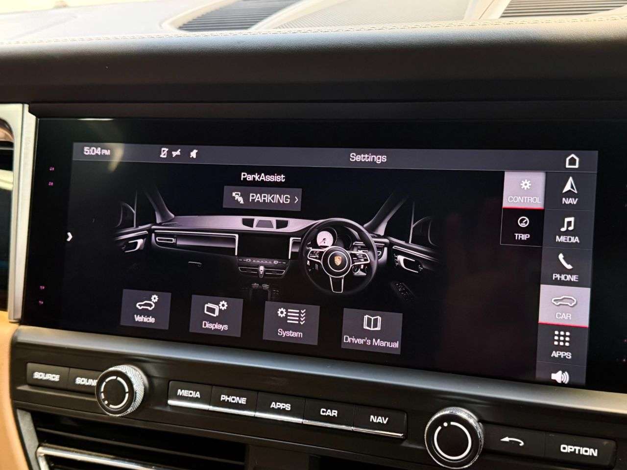 2019 PORSCHE MACAN 2019 PORSCHE MACAN