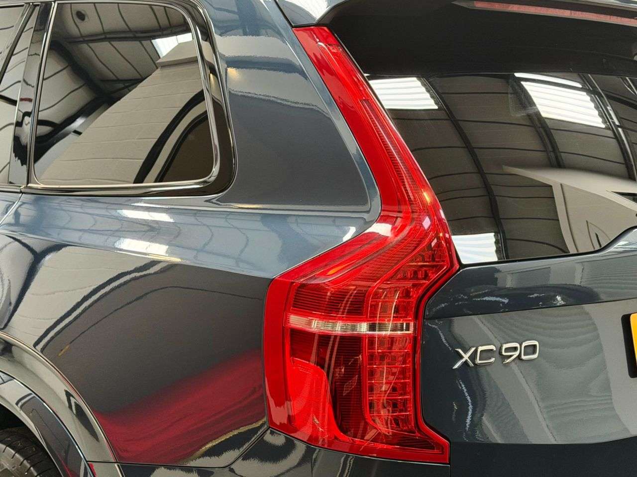 2021 VOLVO XC90 2021 VOLVO XC90