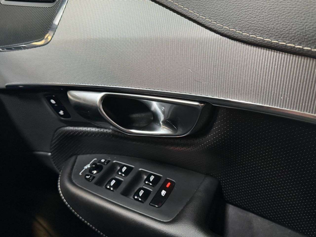 2021 VOLVO XC90 2021 VOLVO XC90