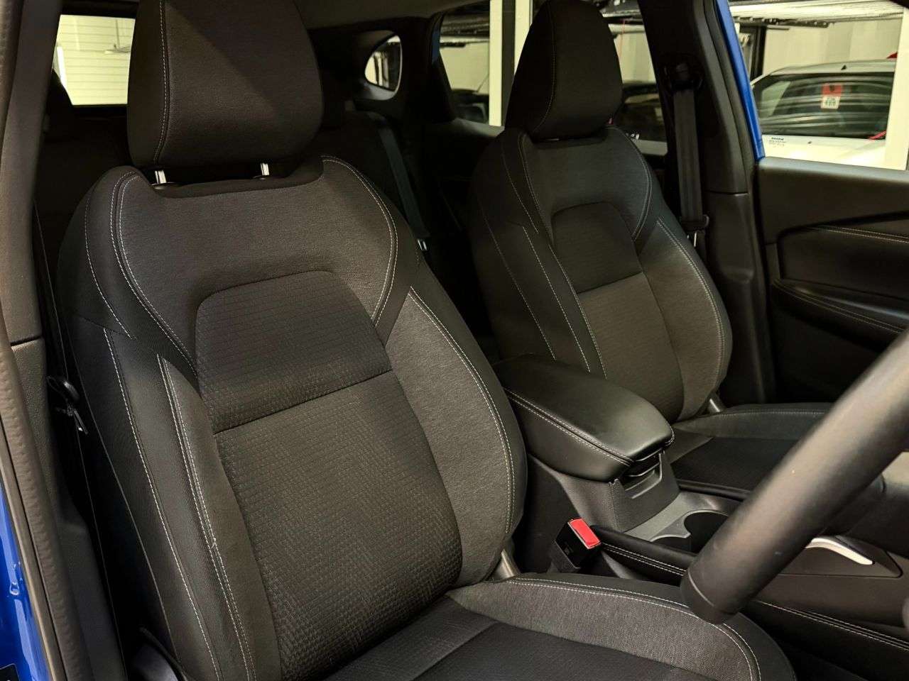 A 2023 NISSAN QASHQAI 1.3 DIG-T MHEV N-Connecta SUV 5dr Petrol Hybrid Manual Euro 6 (s/s) (140 ps A 2023 NISSAN QASHQAI 1.3 DIG-T MHEV N-Connecta SUV 5dr Petrol Hybrid Manual Euro 6 (s/s) (140 ps