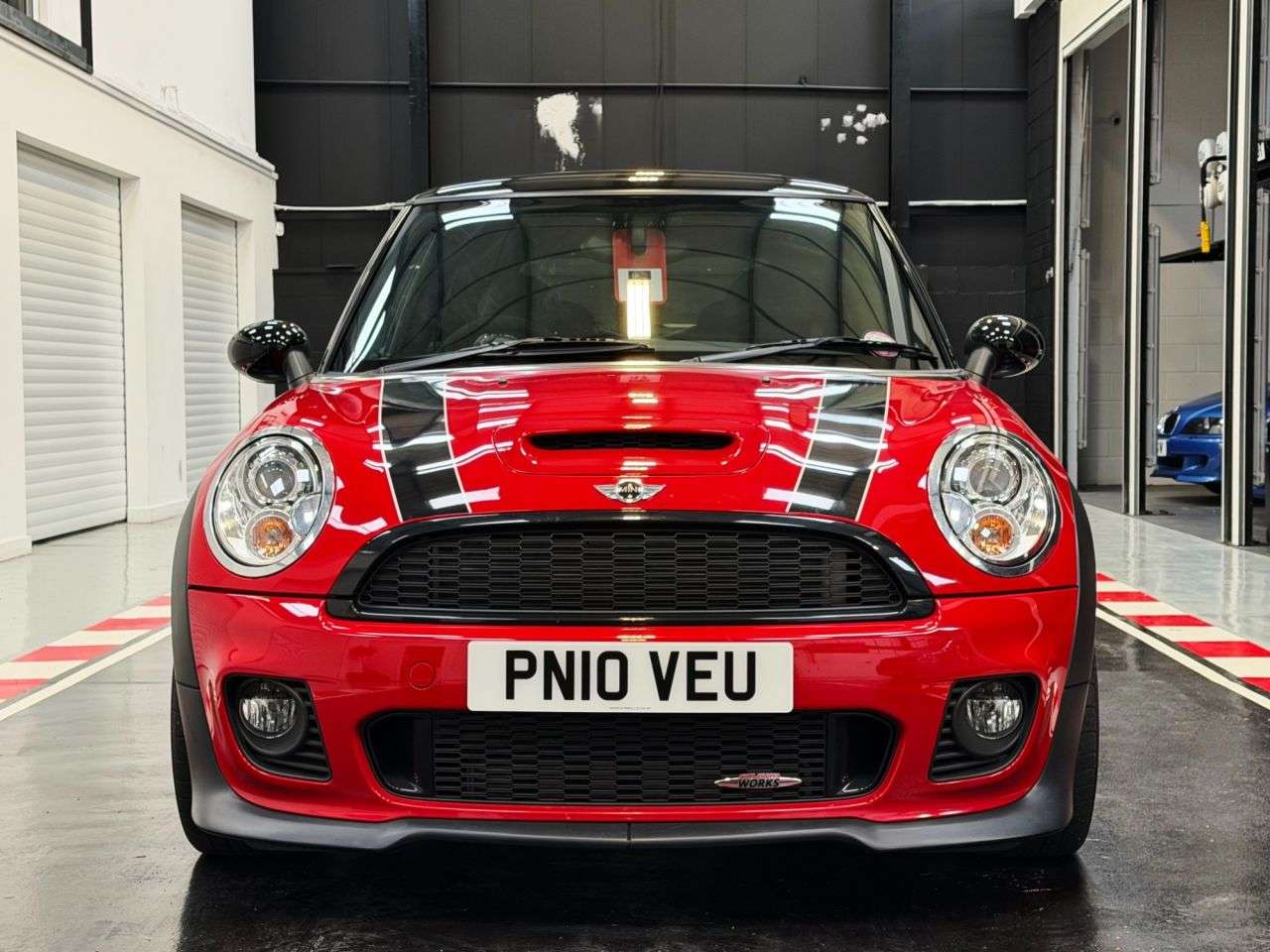 A 2010 MINI HATCH 1.6 John Cooper Works Hatchback 3dr Petrol Manual Euro 5 (211 ps) A 2010 MINI HATCH 1.6 John Cooper Works Hatchback 3dr Petrol Manual Euro 5 (211 ps)