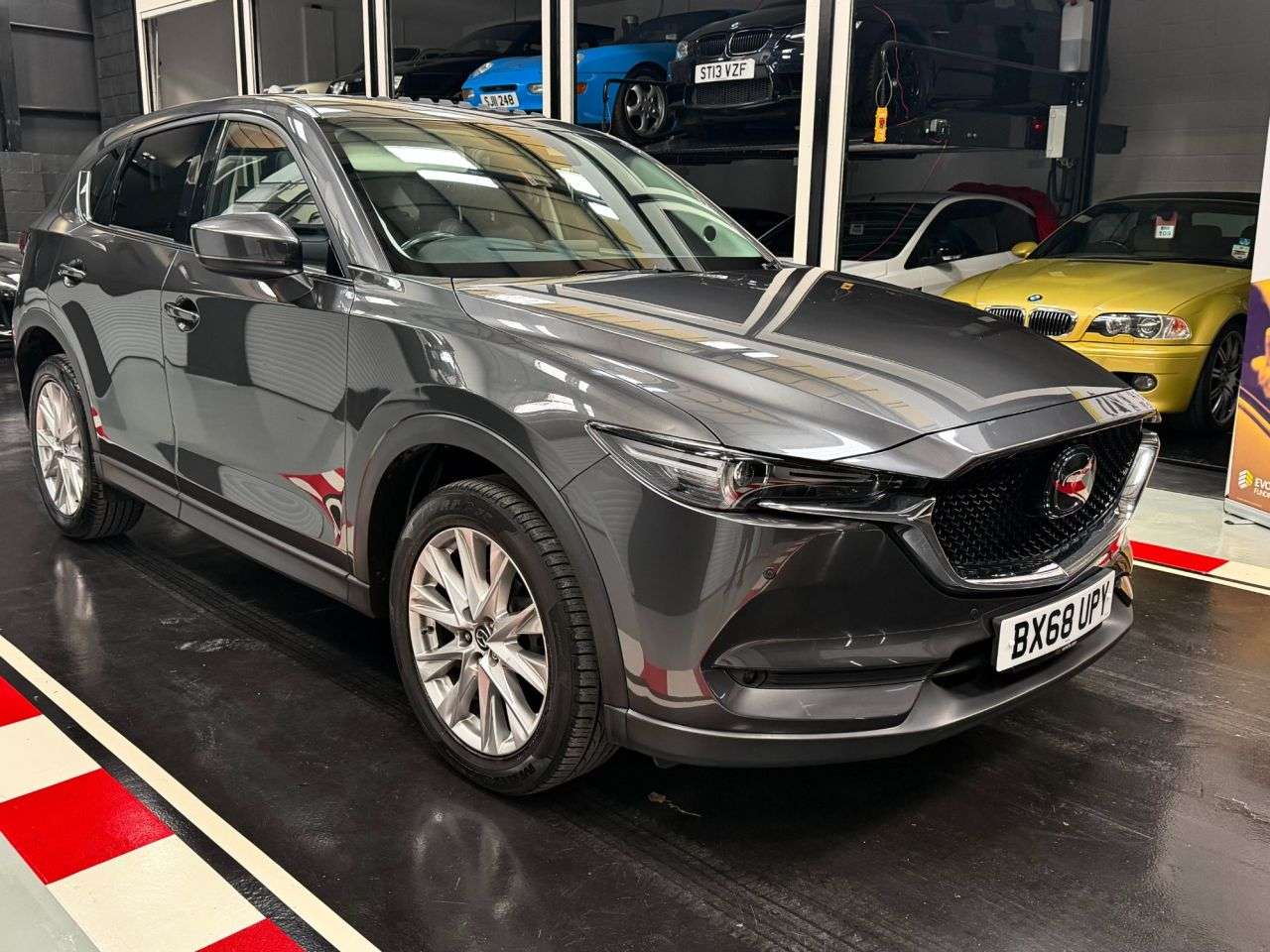 A 2018 MAZDA CX-5 2.0 SKYACTIV-G Sport Nav+ SUV 5dr Petrol Manual Euro 6 (s/s) (165 ps) A 2018 MAZDA CX-5 2.0 SKYACTIV-G Sport Nav+ SUV 5dr Petrol Manual Euro 6 (s/s) (165 ps)