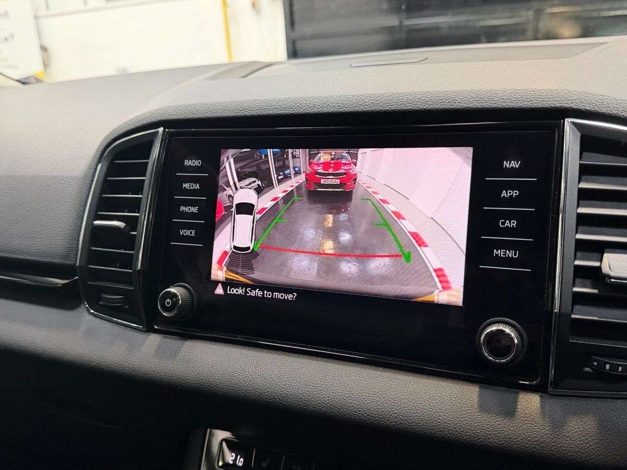 2018 SKODA KAROQ 2018 SKODA KAROQ
