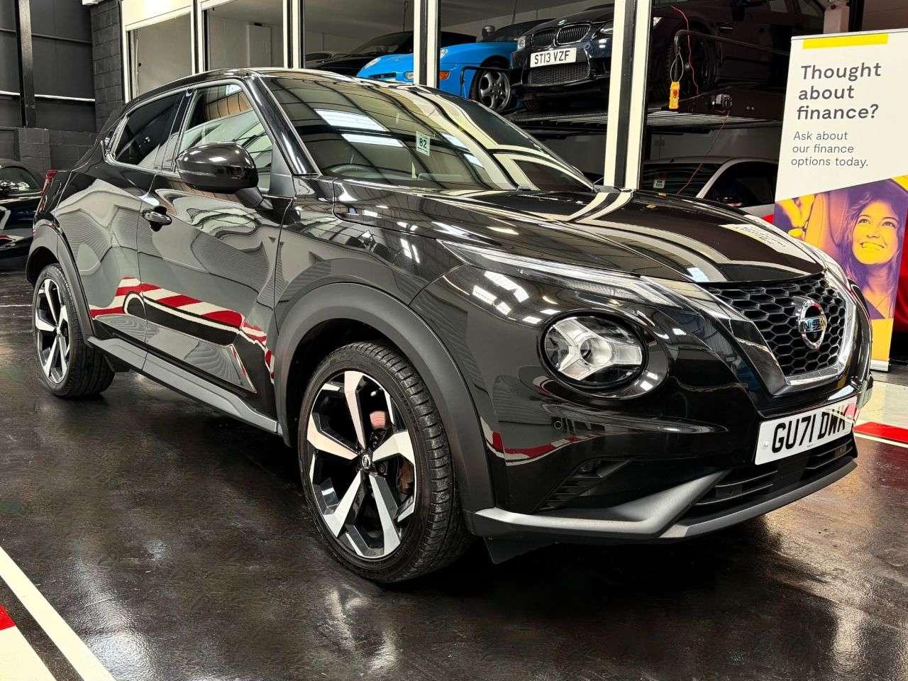 A 2021 NISSAN JUKE 1.0 DIG-T Tekna SUV 5dr Petrol DCT Auto Euro 6 (s/s) (114 ps) A 2021 NISSAN JUKE 1.0 DIG-T Tekna SUV 5dr Petrol DCT Auto Euro 6 (s/s) (114 ps)