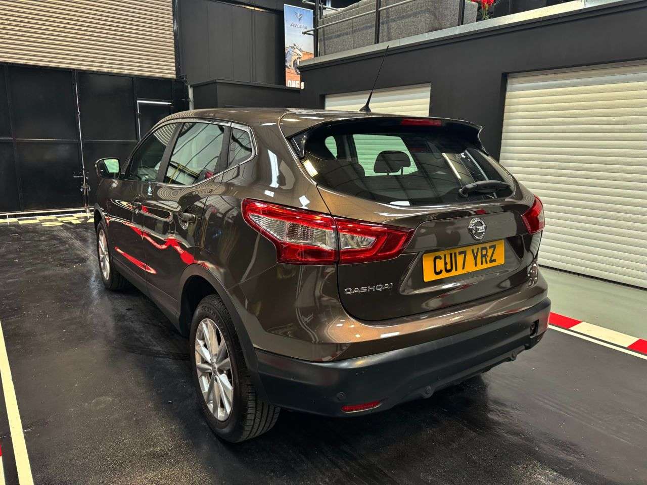 A 2017 NISSAN QASHQAI 1.5 dCi Acenta SUV 5dr Diesel Manual 2WD Euro 6 (s/s) (110 ps) A 2017 NISSAN QASHQAI 1.5 dCi Acenta SUV 5dr Diesel Manual 2WD Euro 6 (s/s) (110 ps)