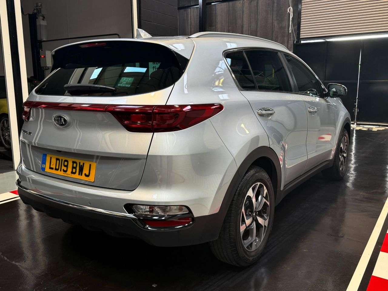 A 2019 KIA SPORTAGE 1.6 CRDi 2 SUV 5dr Diesel Manual Euro 6 (s/s) (134 bhp) A 2019 KIA SPORTAGE 1.6 CRDi 2 SUV 5dr Diesel Manual Euro 6 (s/s) (134 bhp)