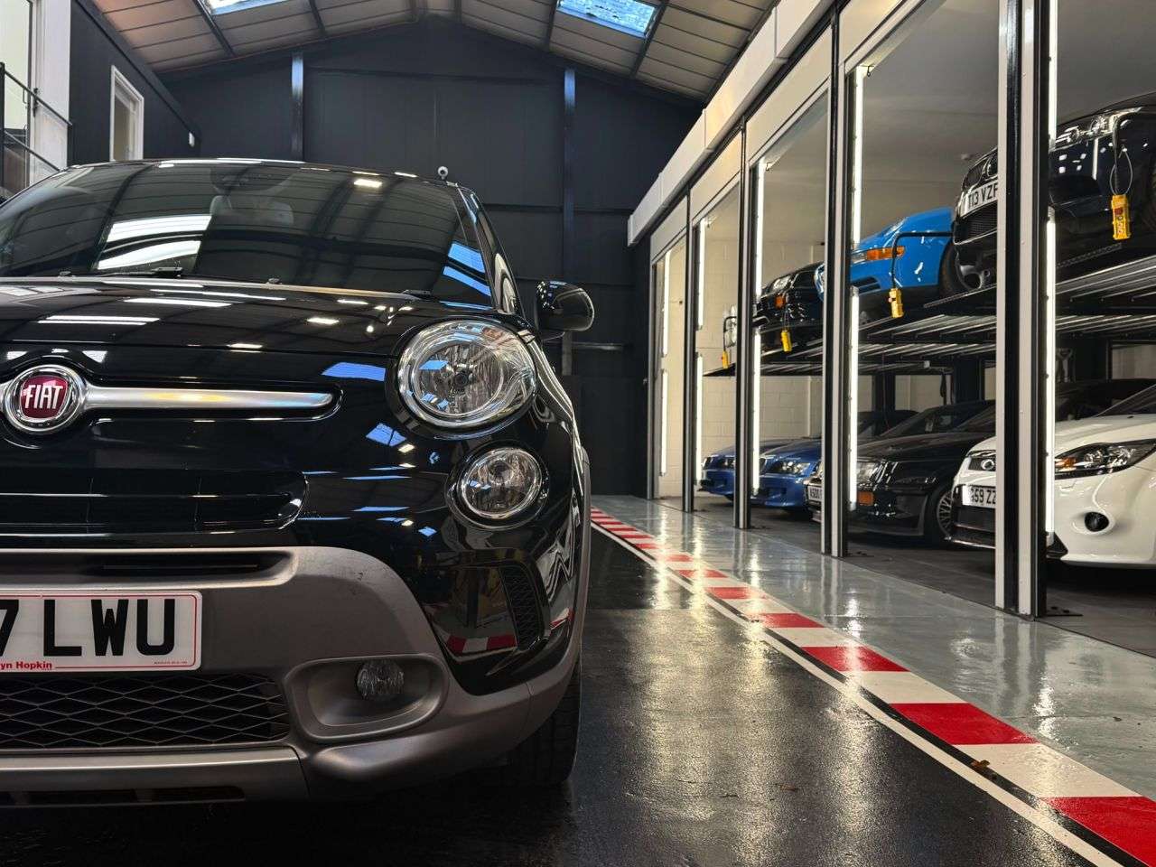 2017 FIAT 500L 2017 FIAT 500L