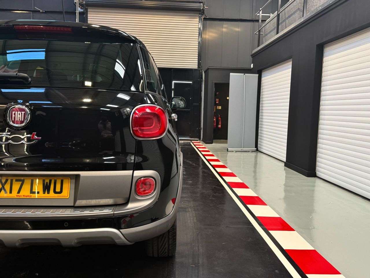 2017 FIAT 500L 2017 FIAT 500L