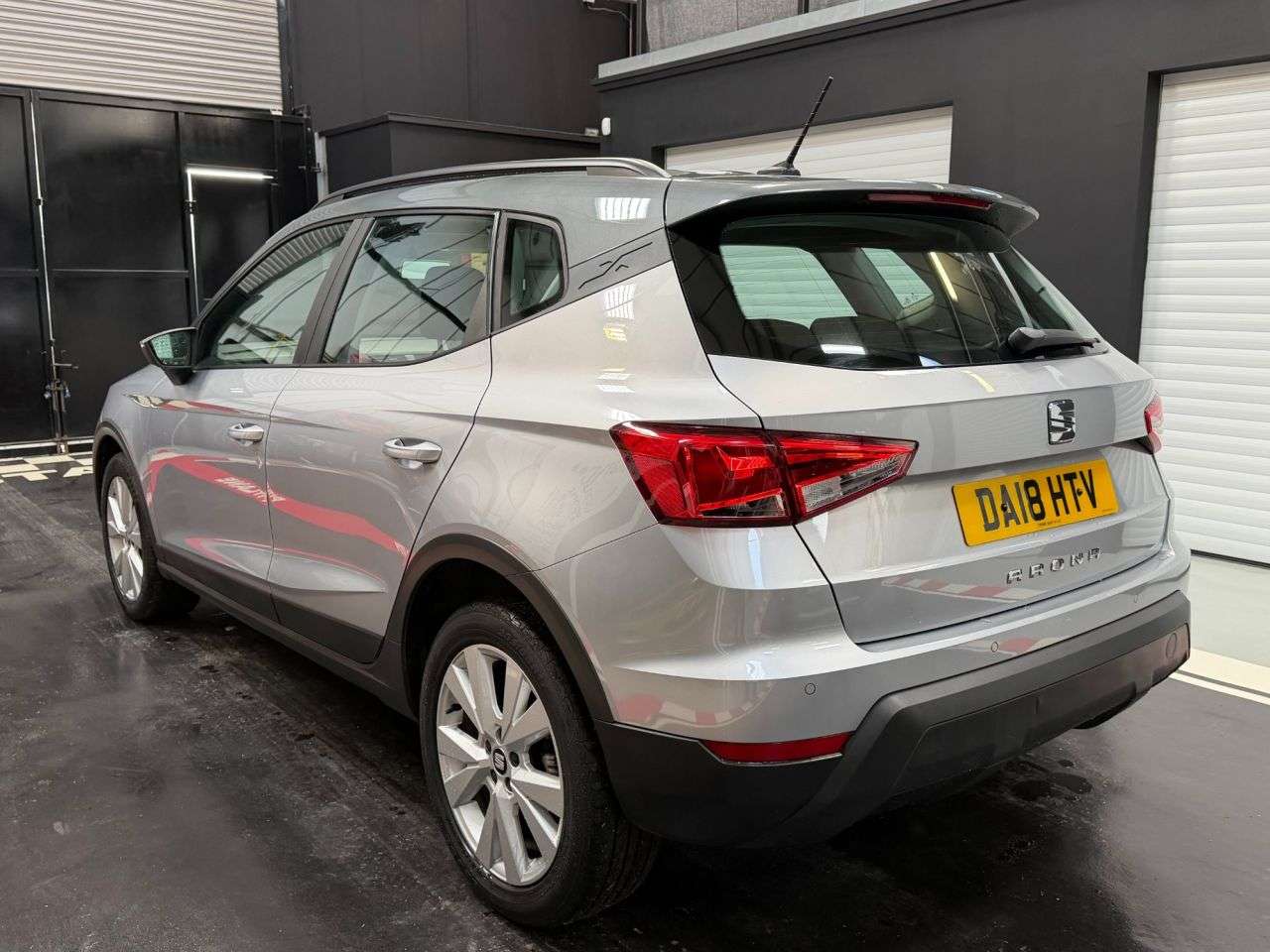 A 2018 SEAT ARONA 1.6 TDI SE Technology Lux SUV 5dr Diesel Manual Euro 6 (s/s) (115 ps) A 2018 SEAT ARONA 1.6 TDI SE Technology Lux SUV 5dr Diesel Manual Euro 6 (s/s) (115 ps)