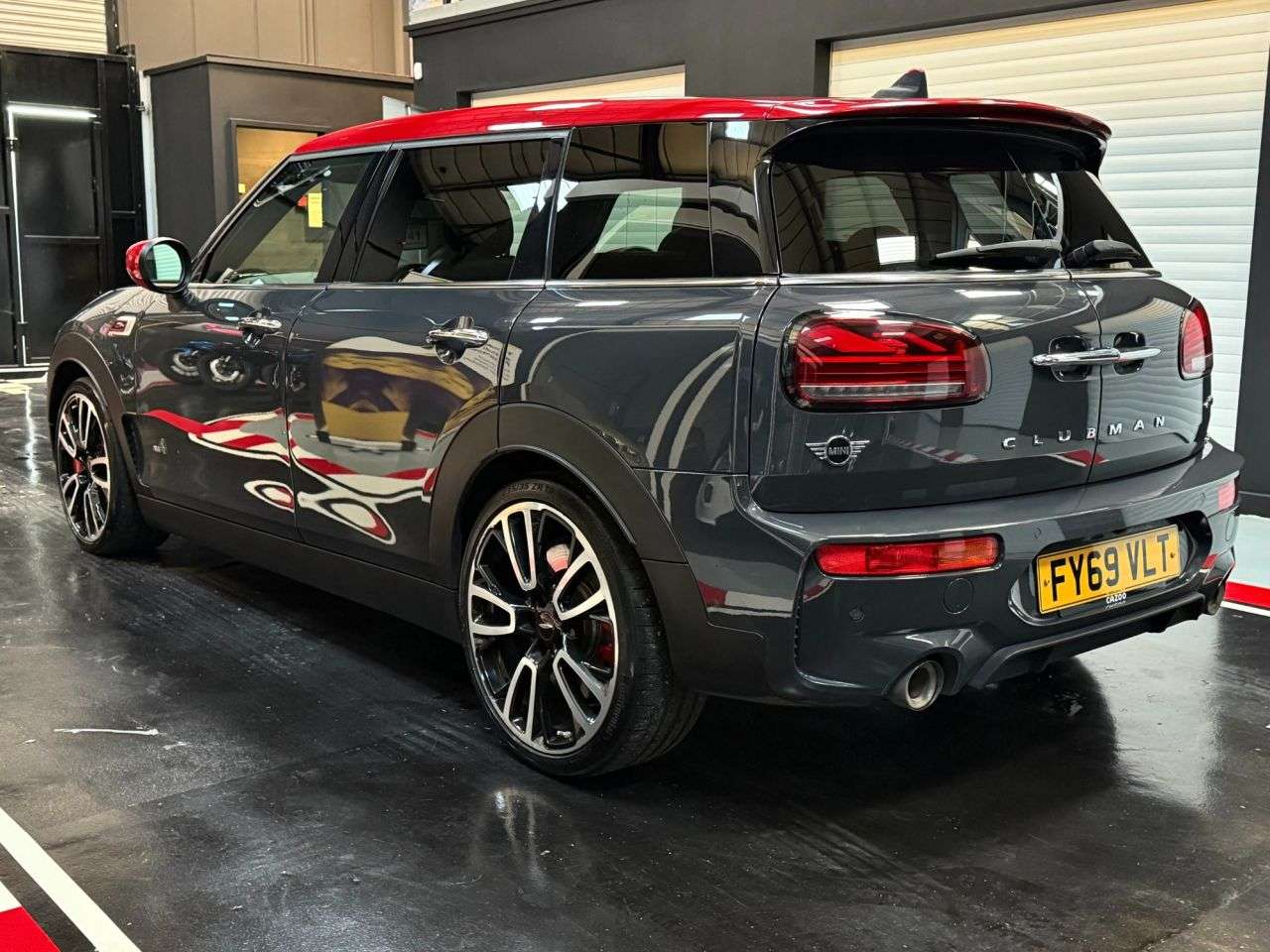 A 2019 MINI CLUBMAN 2.0 John Cooper Works Estate 6dr Petrol Steptronic ALL4 Euro 6 (s/s) (306 p A 2019 MINI CLUBMAN 2.0 John Cooper Works Estate 6dr Petrol Steptronic ALL4 Euro 6 (s/s) (306 p