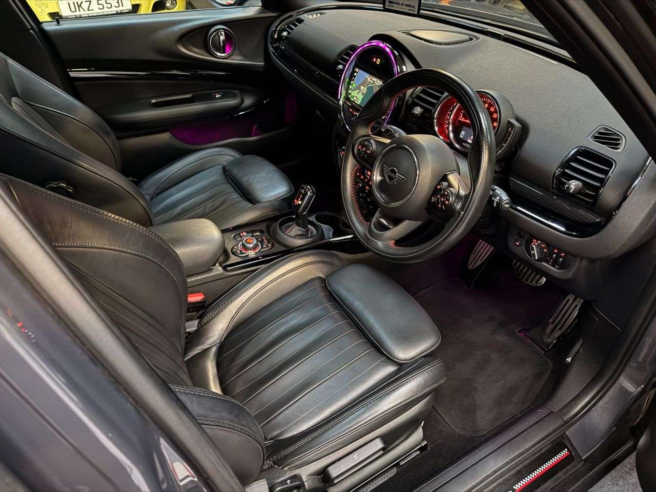 2019 MINI CLUBMAN 2019 MINI CLUBMAN