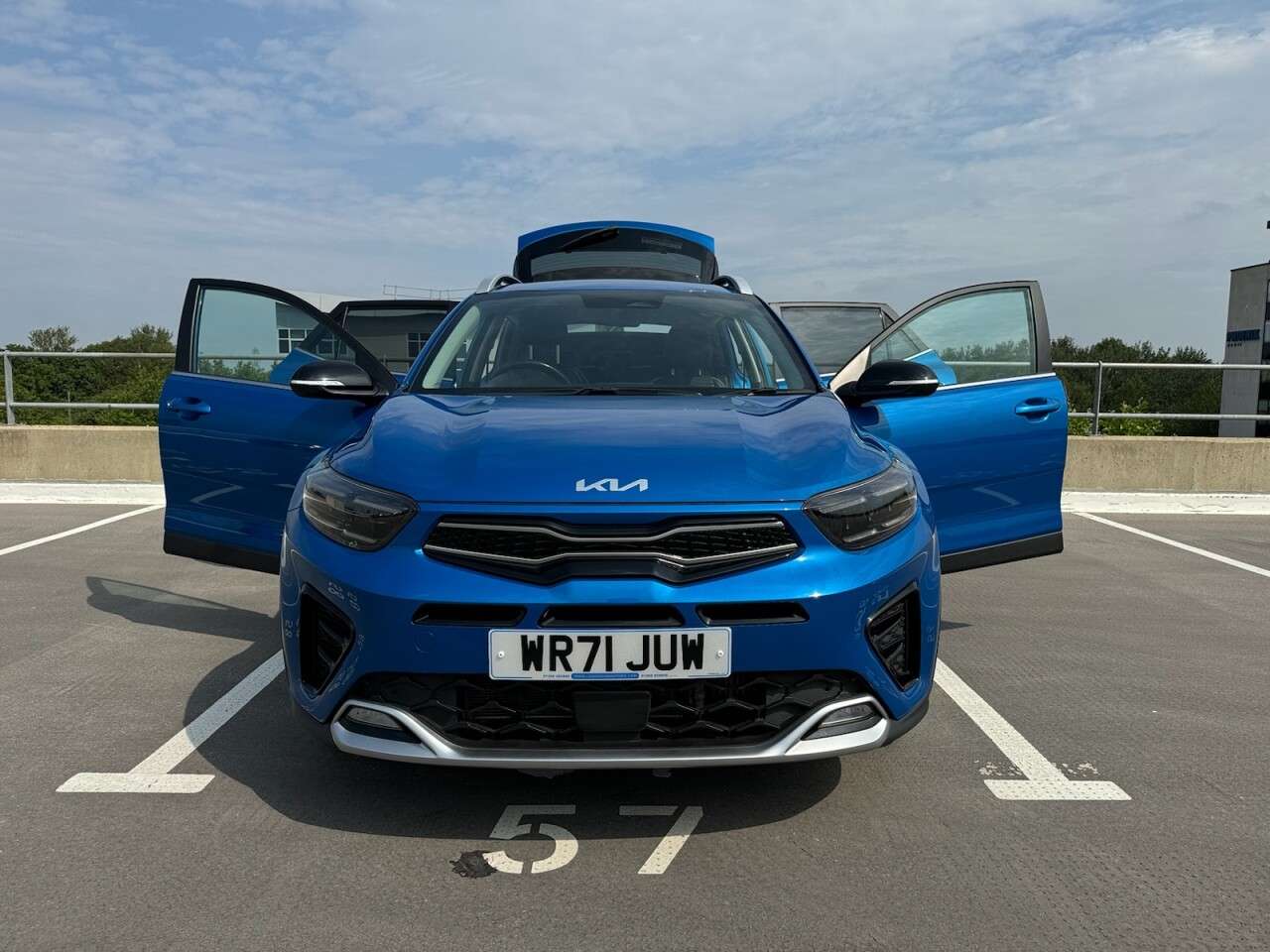 2021 KIA STONIC 2021 KIA STONIC