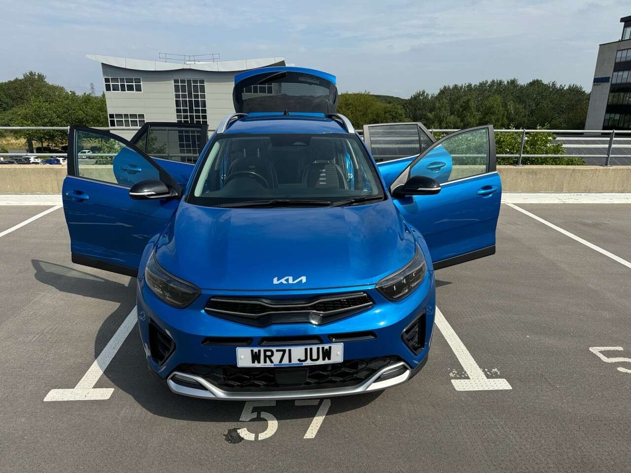 2021 KIA STONIC 2021 KIA STONIC