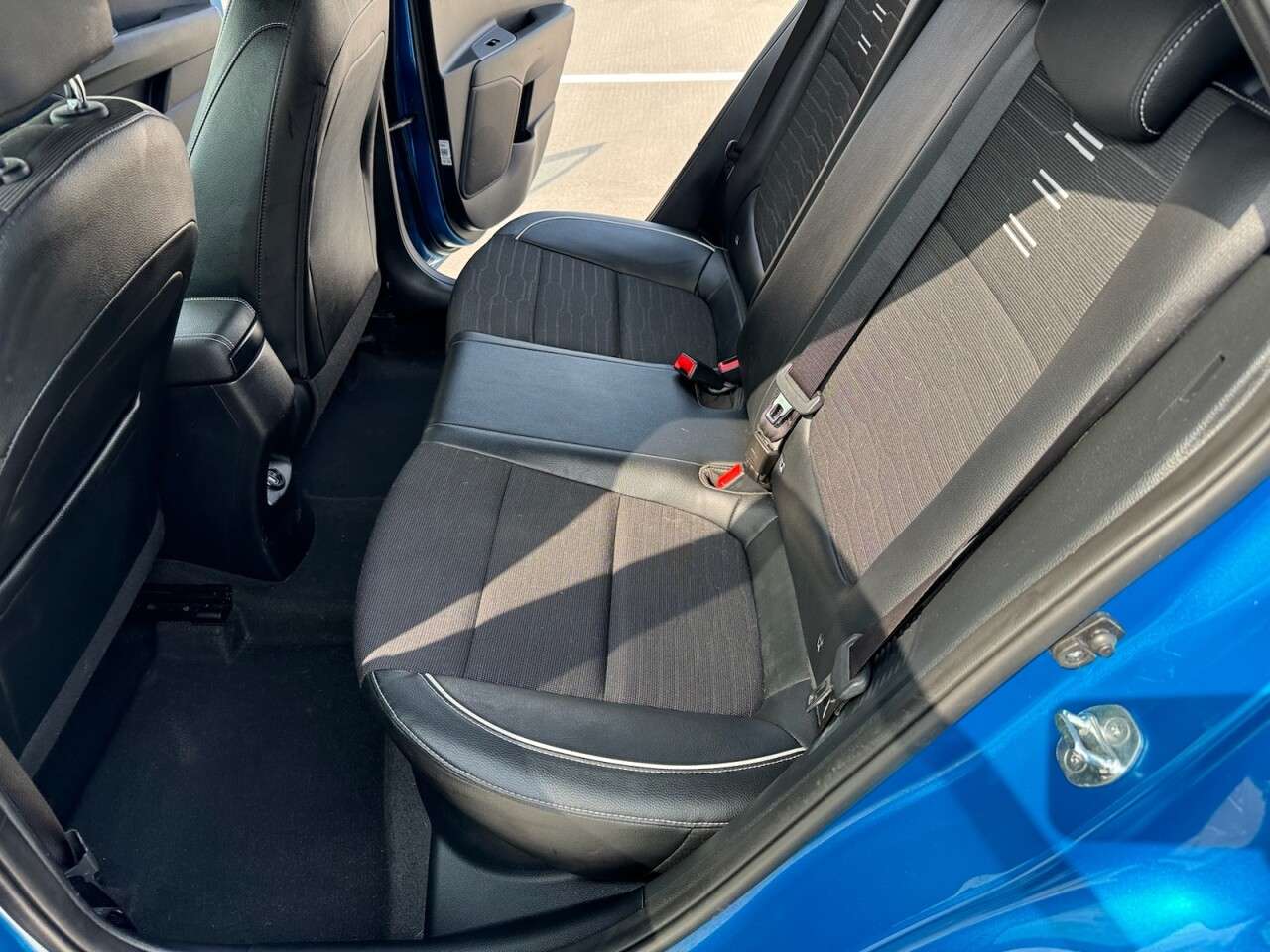 2021 KIA STONIC 2021 KIA STONIC