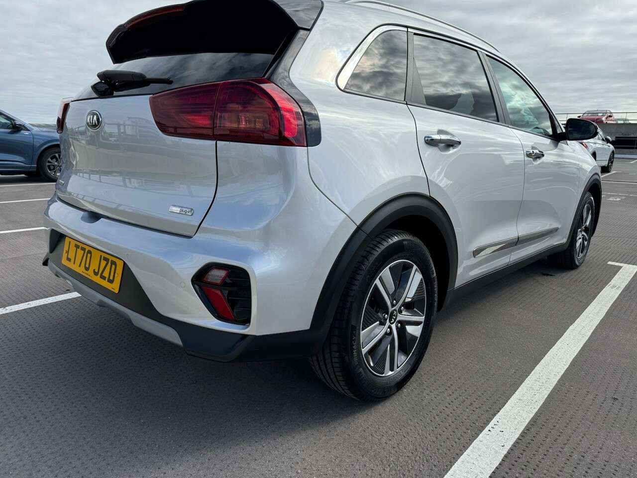 2020 KIA NIRO 2020 KIA NIRO