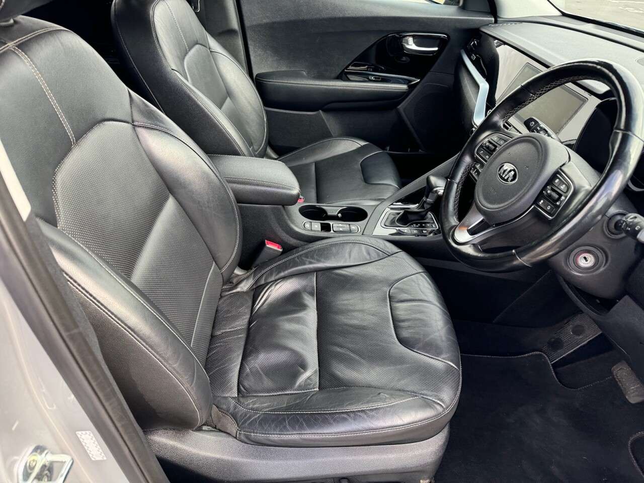 2020 KIA NIRO 2020 KIA NIRO